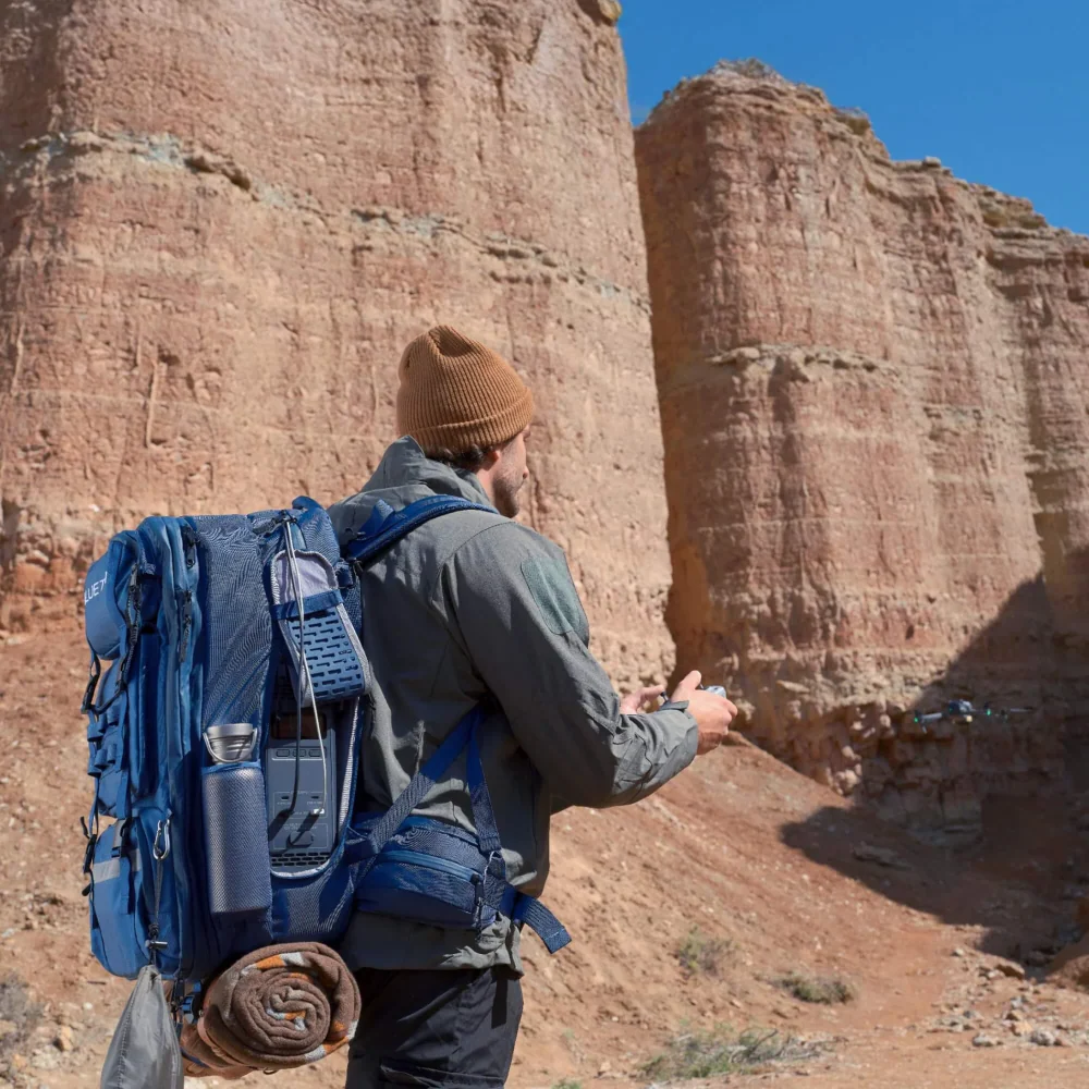 BLUETTI Handsfree 1 Backpack Power Station - Image 7